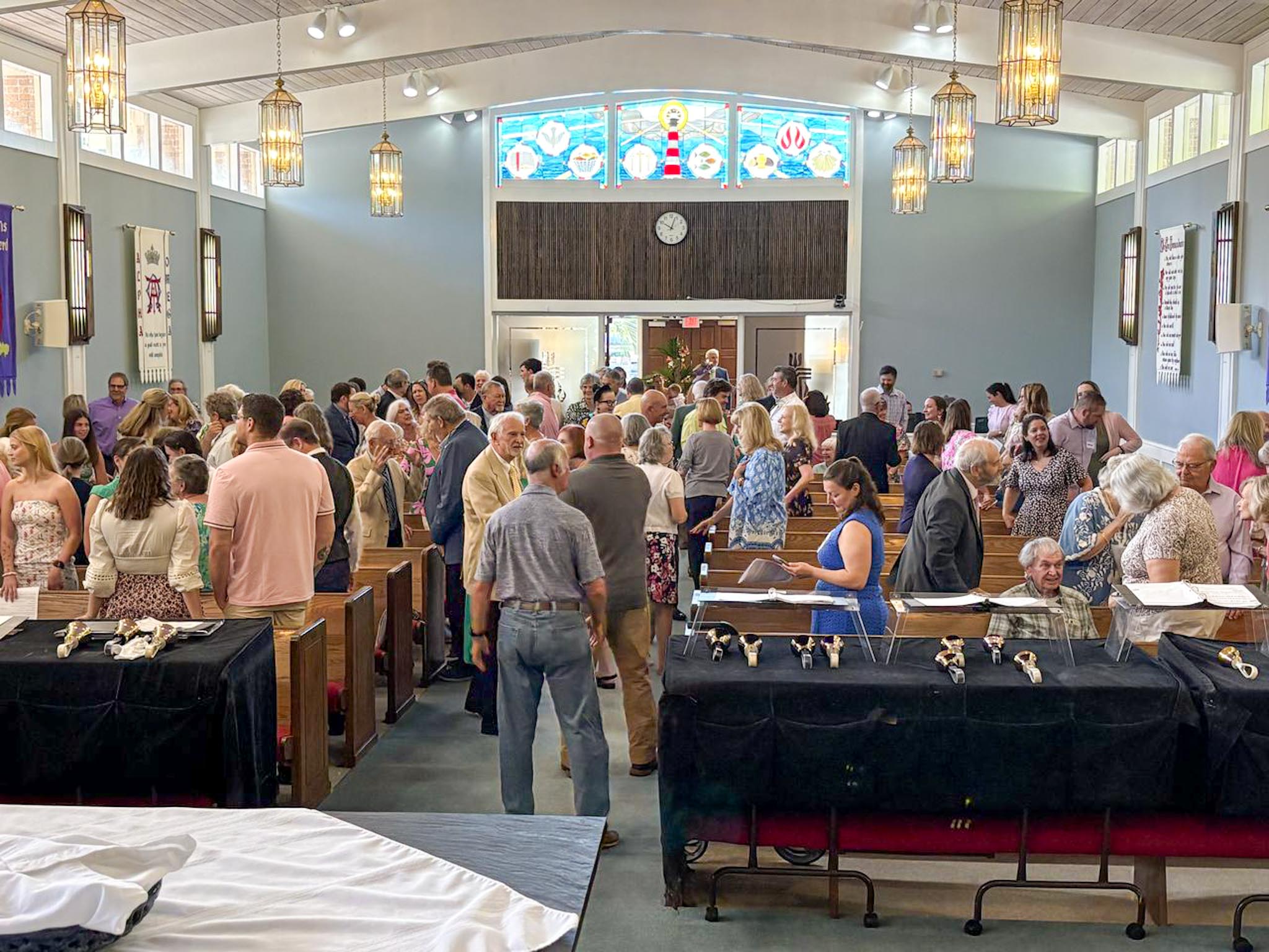 A full sanctuary on Easter Sunday